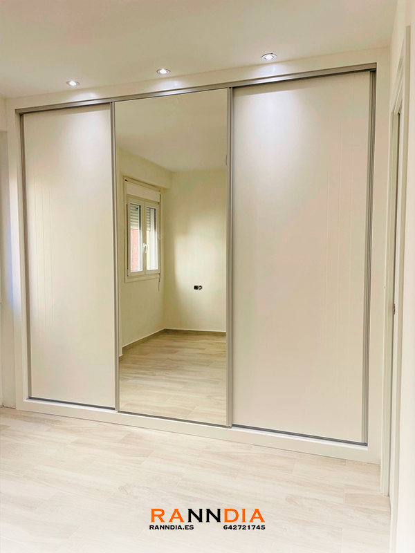 Armario a medida 7 en Vélez-Málaga