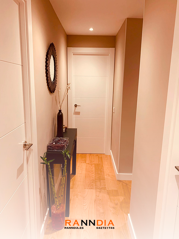 Puerta de interior modelo 18 en Armarios Vélez-Málaga